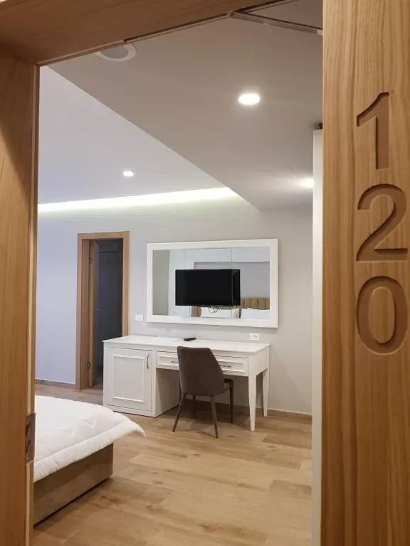 Klajdi 7 - STD DBL 4.jpg